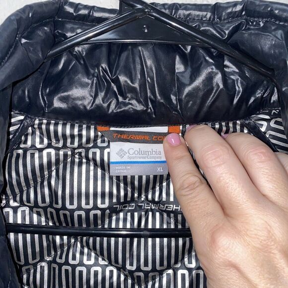 COLUMBIA Sz XL WHITE PINE THERMAL COIL WATERPROOF QUILTED JACKET BLACK - Picture 8 of 12